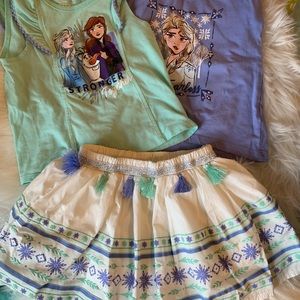Frozen II Girls 5T coordinate set 2 shirts - one skirt